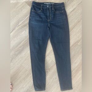 American Eagle Super Hi Rise Jeans